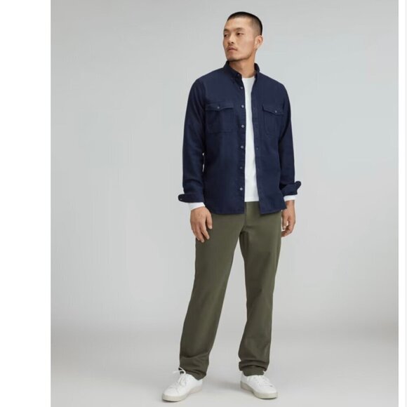 Everlane | The Brushed Flannel Shirt - Picture 5 of 10